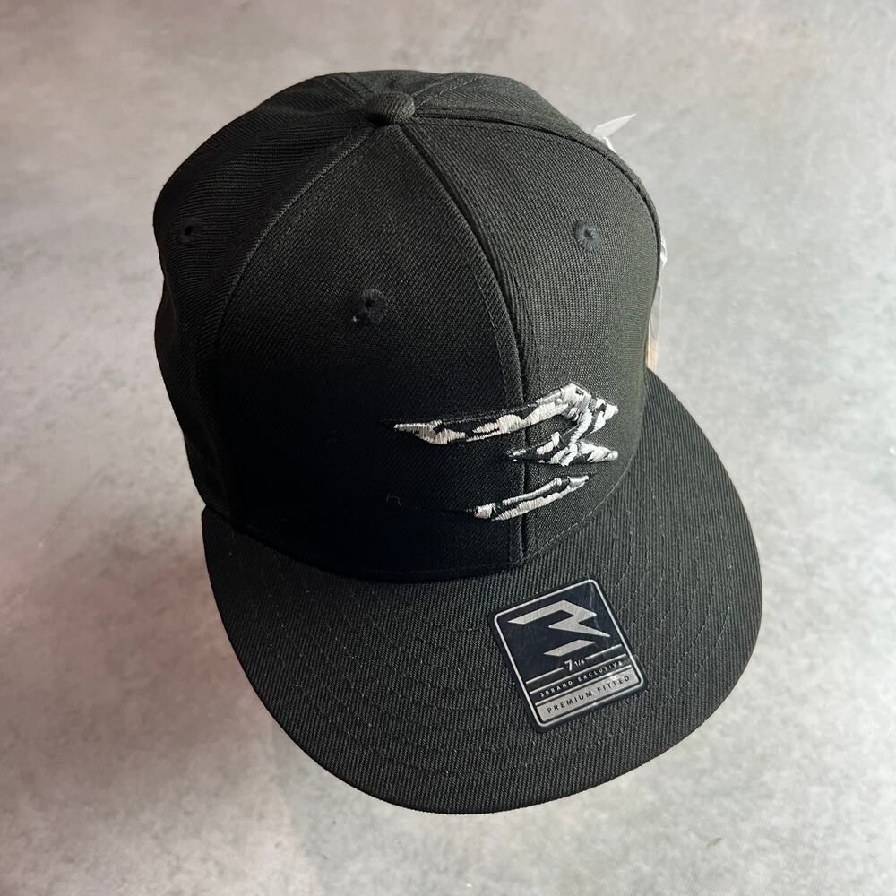 Men's 3BRAND by Russell Wilson Black Camo Fitted Hat Size 7 1/4 NWT